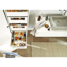 BLUM SPACE TOWER LEGRABOX pure mit Reling NL500 KB600, Seidenwei�