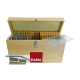 DANA Glasmusterbox